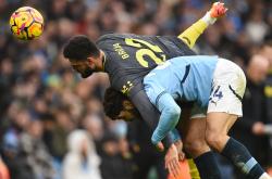 法兰克福发布备战花絮，国际比赛日状态回暖，英超任务艰巨，球队文化再被提及的简单介绍-电子pg下载入口